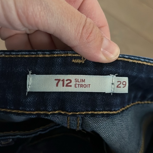 Levi’s woman (712) Jeans slim size 29 - Picture 3 of 3
